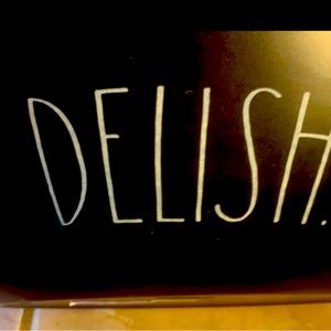 Rae Dunn bowl. Perfect for popcorn/snacks NWT